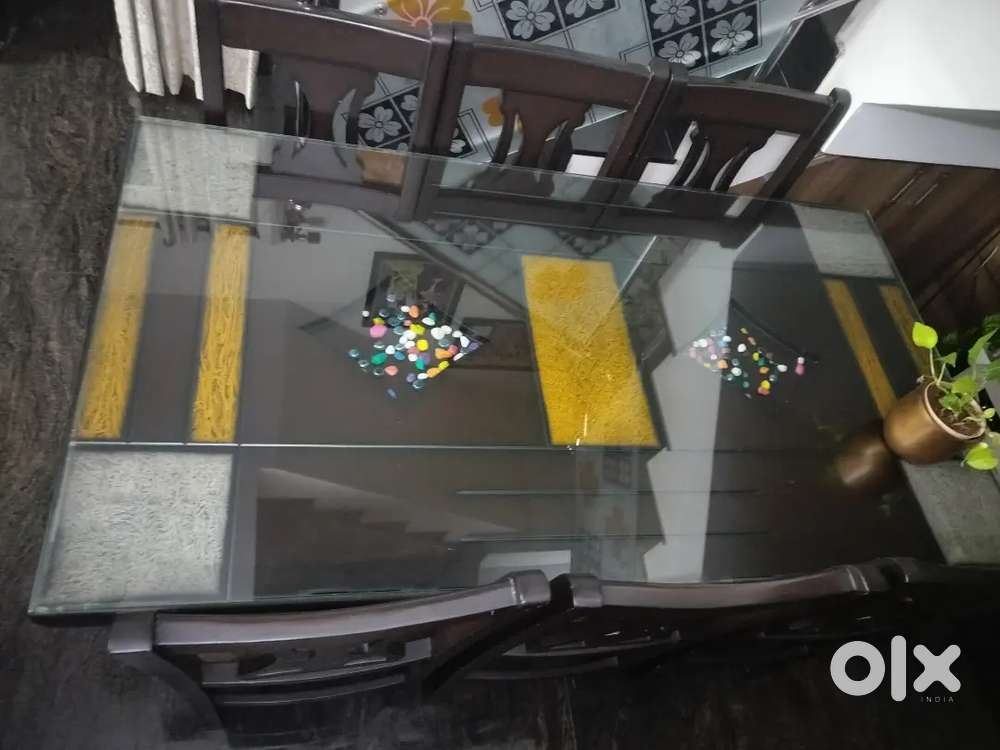 Dining table with 6 chairs for sale