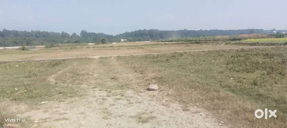 देहरादून में संस्ते प्लाट खरीदने व मकान कोठी बनवाने हेतु संपर्क करें।