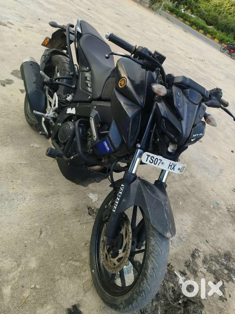mt15 black colour monster edition bike urgent sale