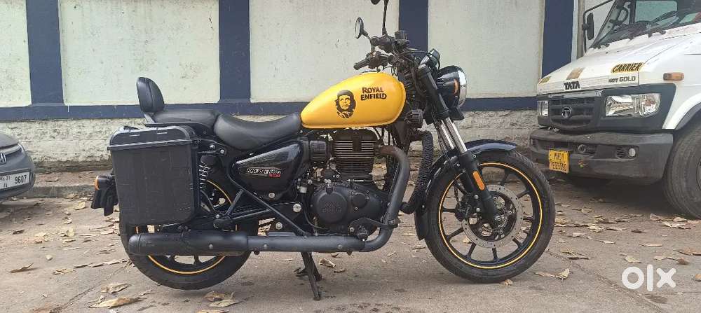 Royal Enfield Fireball Meteor 350 WORLI LOCATION