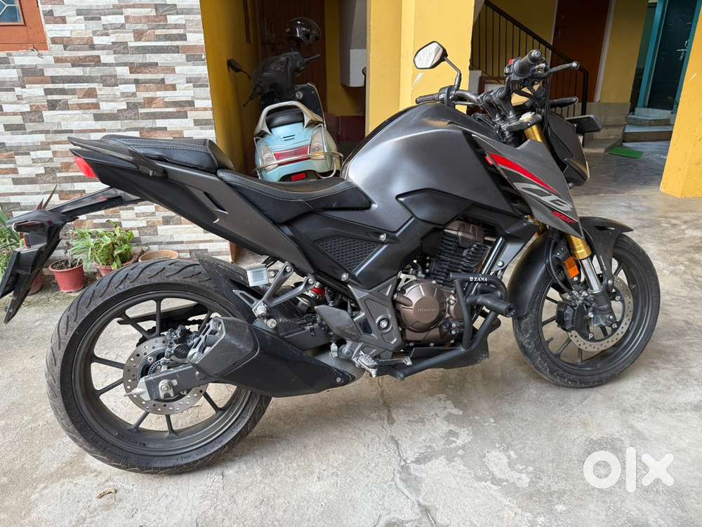 Honda CB300F sports bike