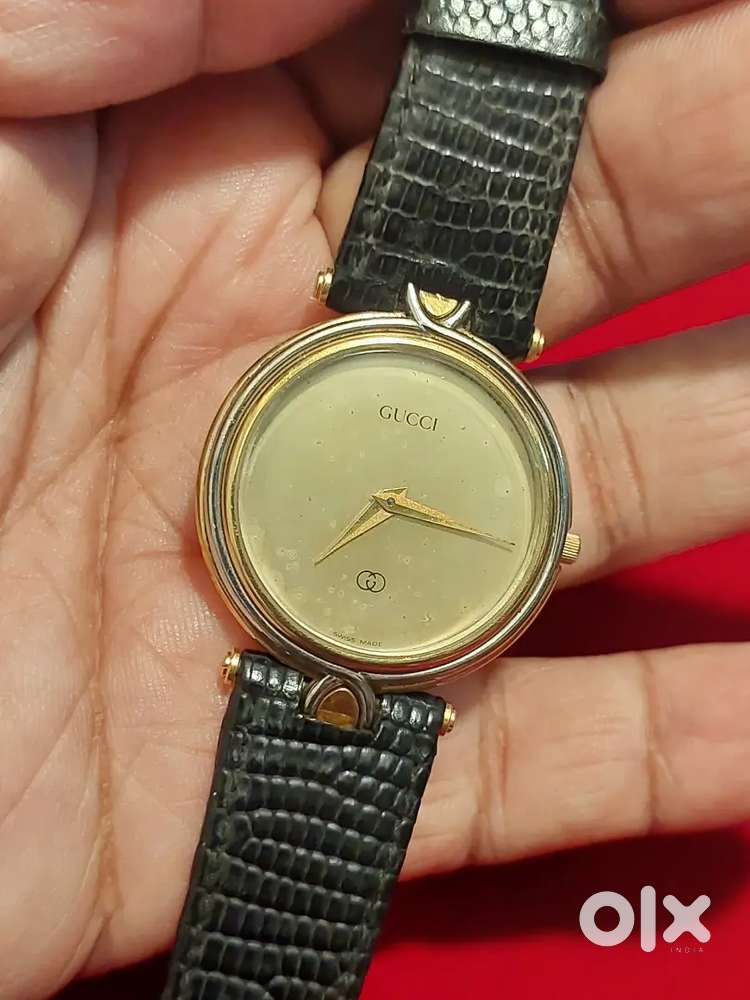 GUCCI QUARTZ WATCH