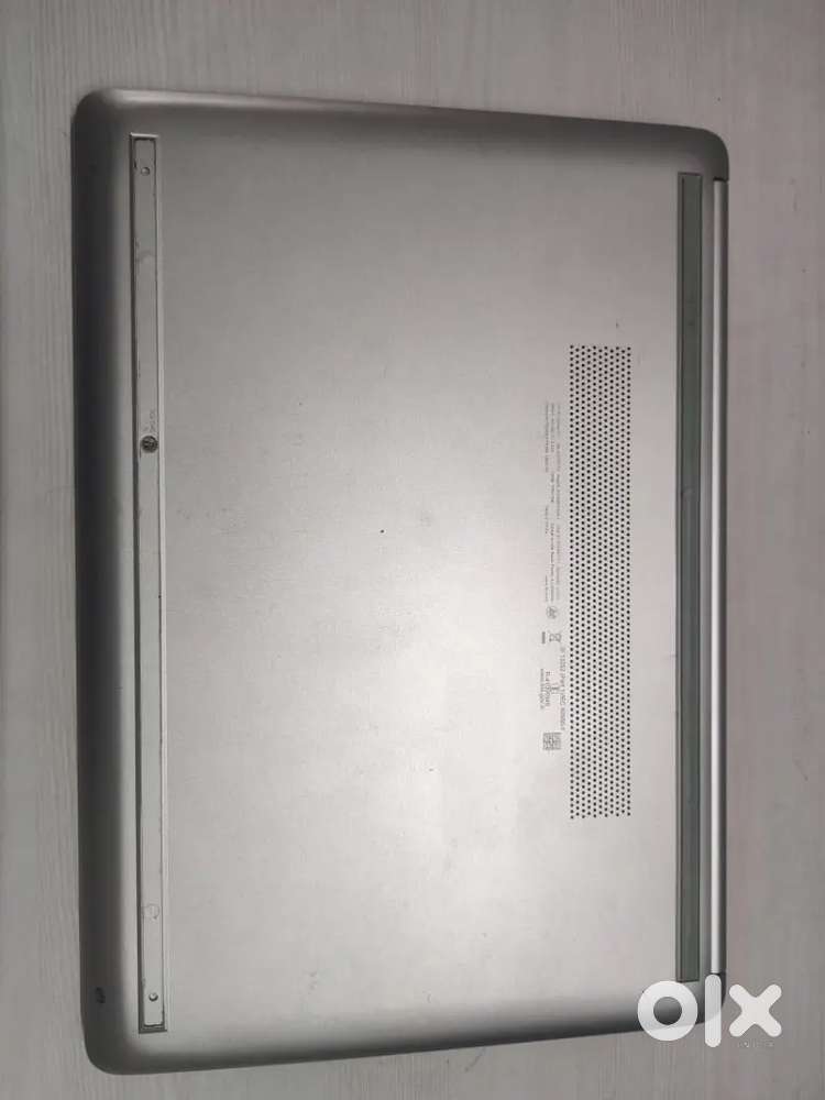 HP 15s ER0003TU