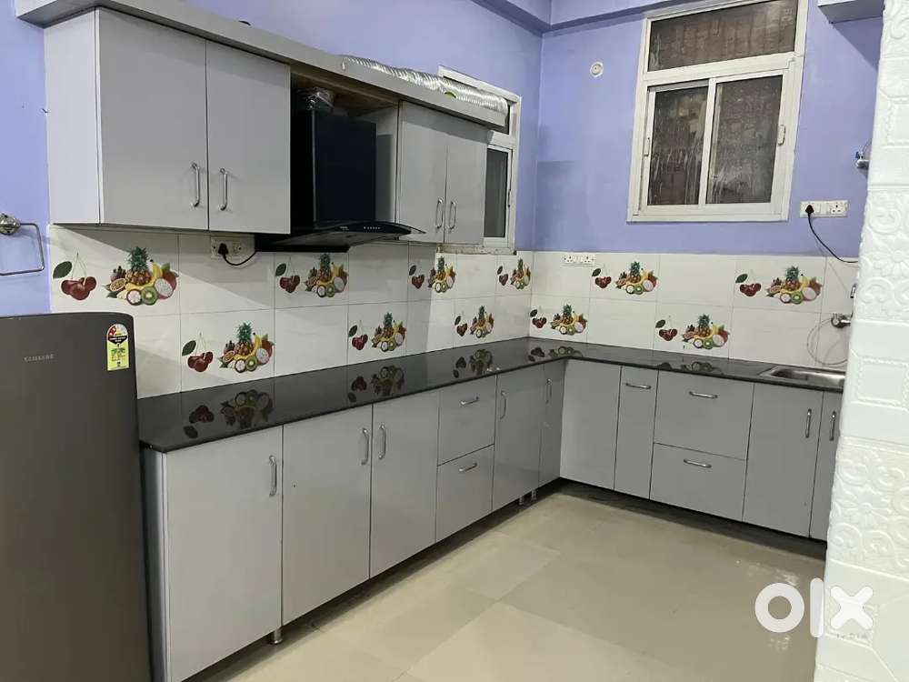 3 BHK ful furnished Srishti apartment Gomti