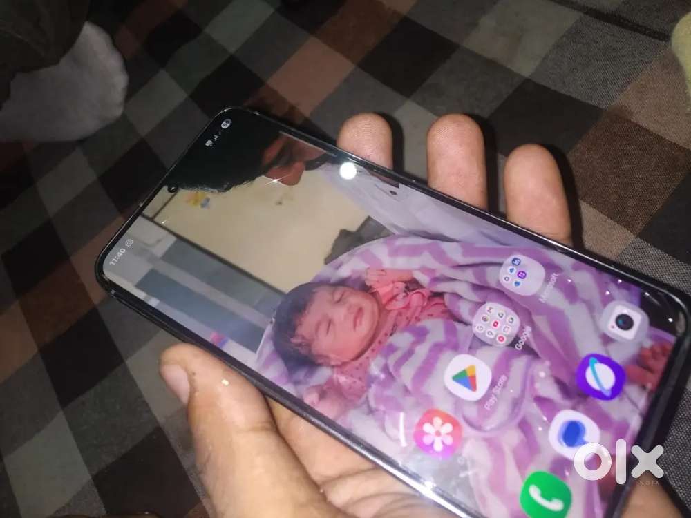 Samsung 23