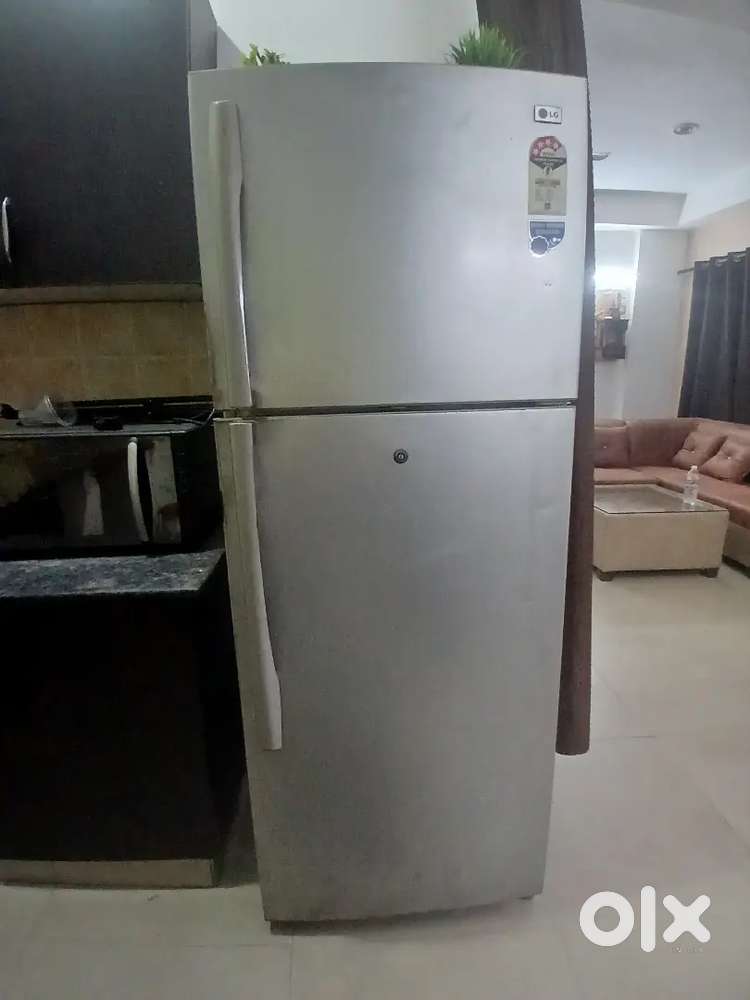 LG Dawal door fridge in good condition