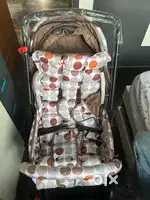 Baby hug stroller
