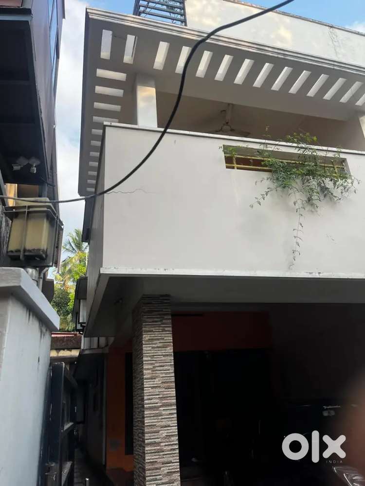 3BHK House for lease