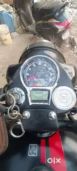 Bullet 350 classic 1pic