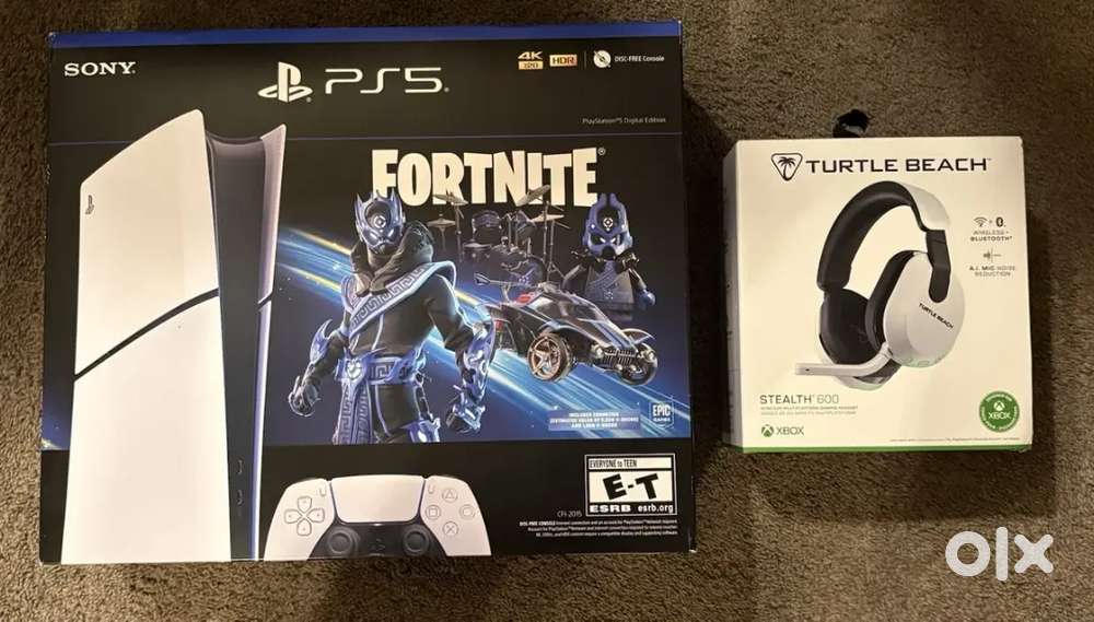 Sony PlayStation 5 Console Fortnite Cobalt Star Bundle PS5 Brand New