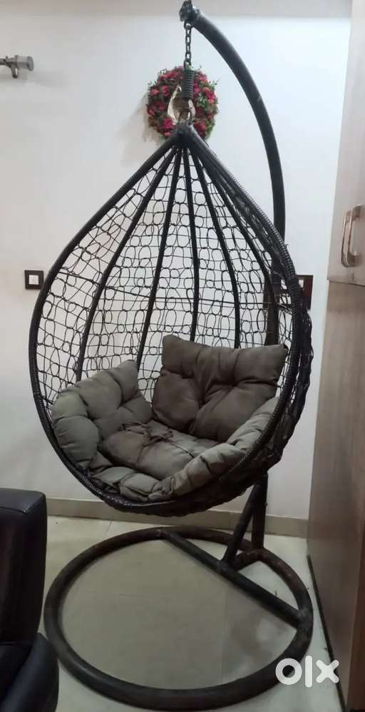 Jhoola (in a good condition)
