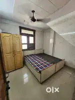 2 bhk full independent flat available on rent
