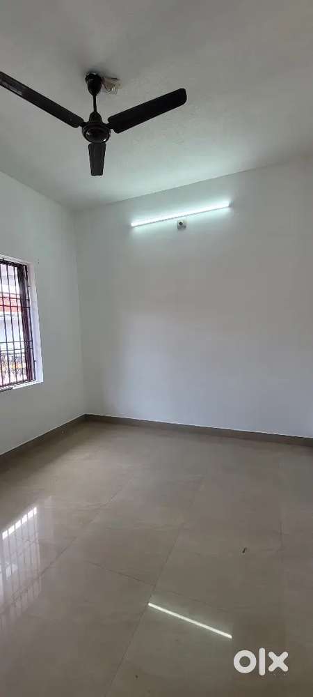 2 BHK NEAR RAILWAY