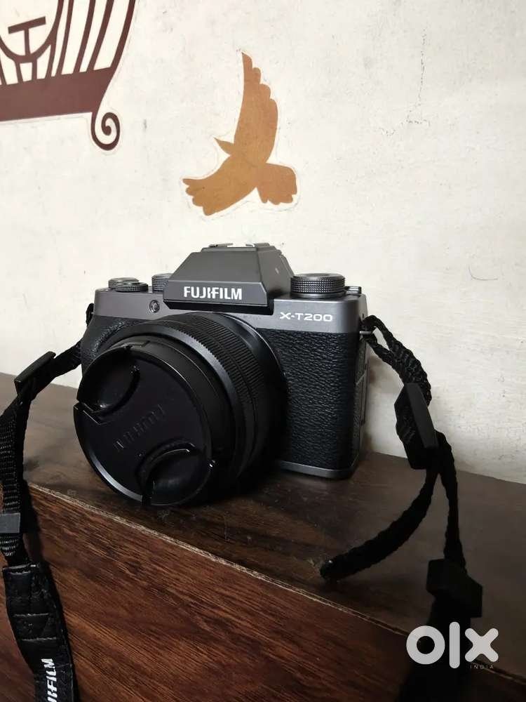 Fujifilm X-T200 MirrorLess Camera