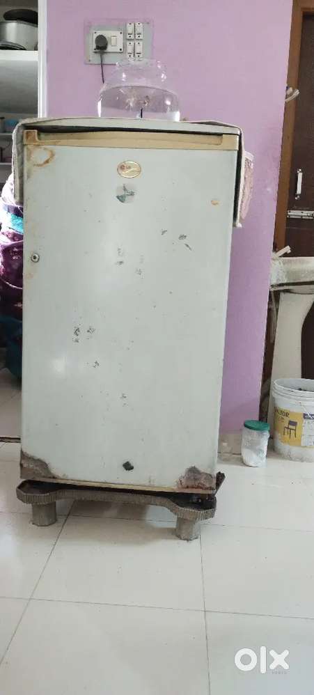 LG Single door frige good condition like a Rock
