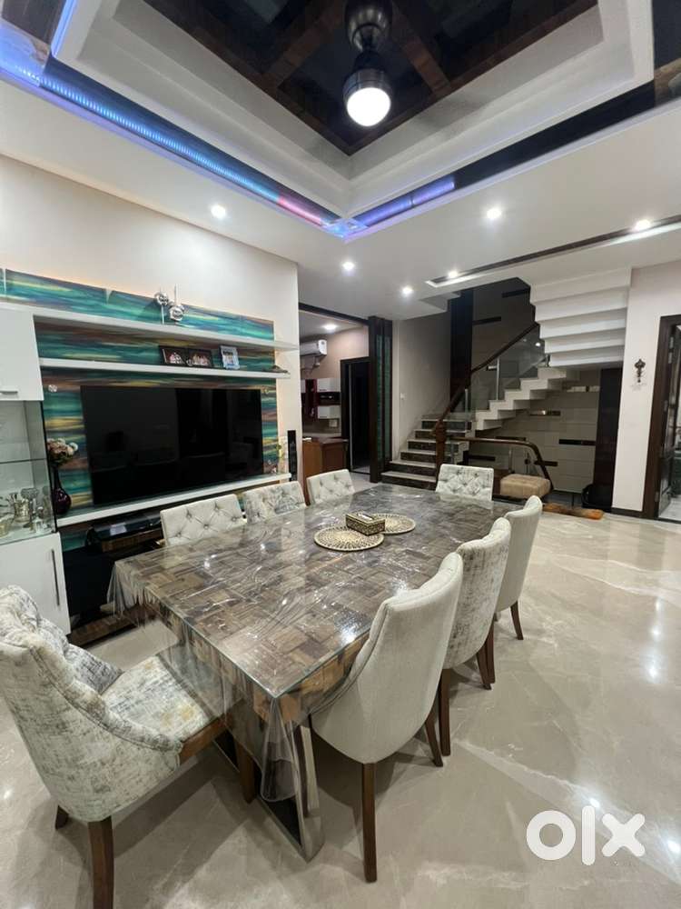 Exclusive 8BHK Villa for Sale  Modern Architecture  Prime Location