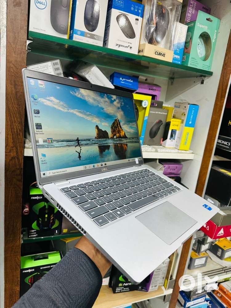 Dell Latitude 5430 i5-12th gen