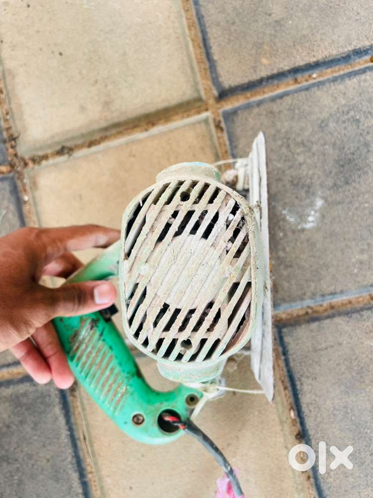 Tiles Cutter