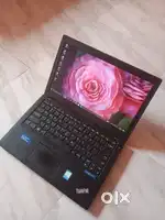 Lenovo ultrabook i5 6th 16gb ram laptop