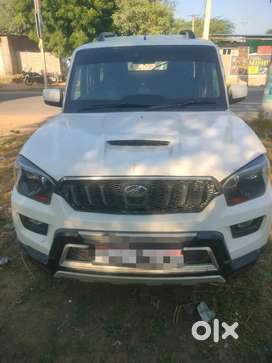 Mahindra Scorpio 2017 Diesel 120000 Km Driven
