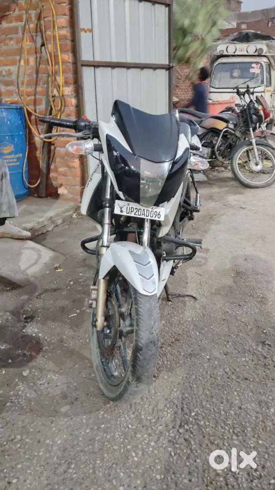 Service abhi hui h bs thoda kaam ar hona h A one condition urgent sell