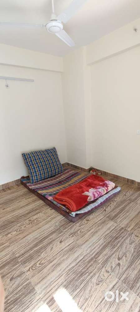 wardrobe and flooring is good