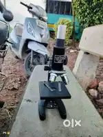 Microscope