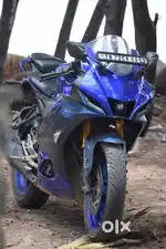 Yamaha R15