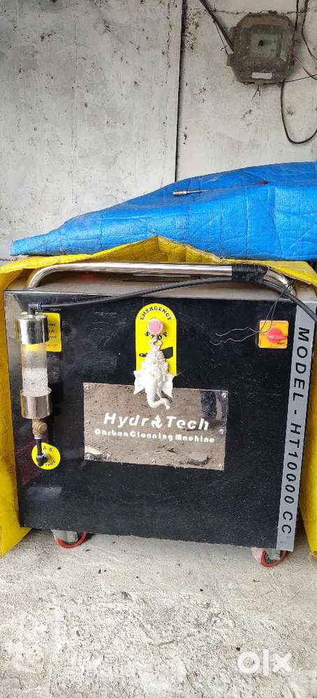 Hydro tech engine carbon cleaning machine