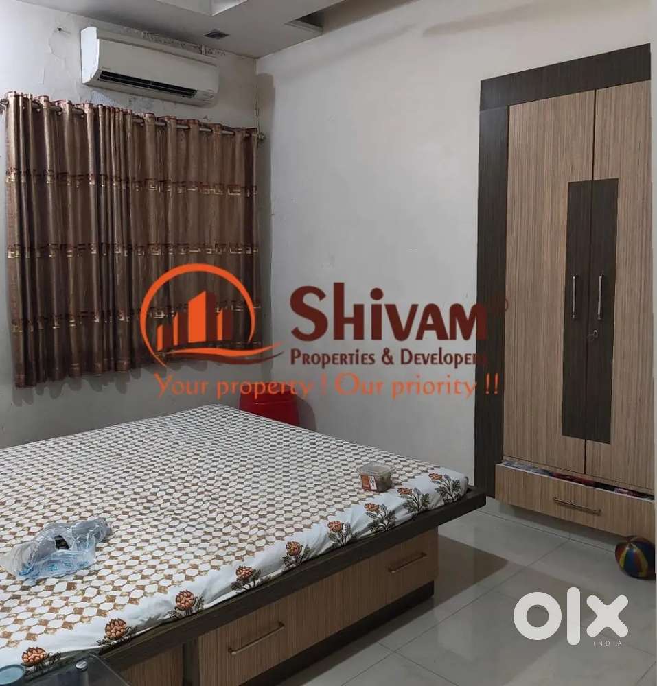 2BHK SEMI FURNISHED FLAT FOR RENT MUKT SAINIK VASAHAT.