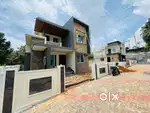 7.750 CENT 1900 SQ FT HOUSE AT CHOTTANIKKARA , TRIPUNITHURA