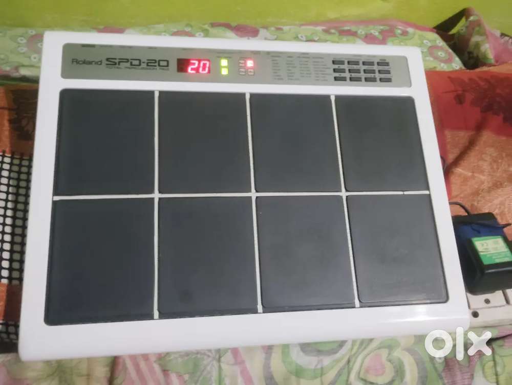 Roland SPD 20 pad ...new condition .. no any scratch ... original adtp