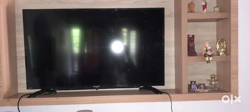 41 inch SHARP LED TV 2 year old For Sale