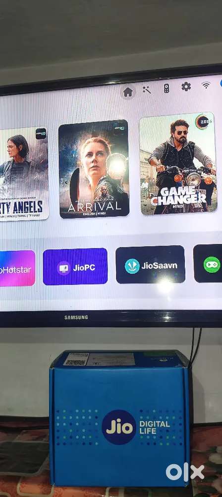 Jio set top box smart TV converter