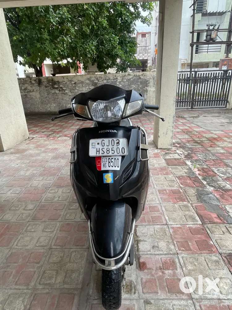 Sale Activa 3G Black