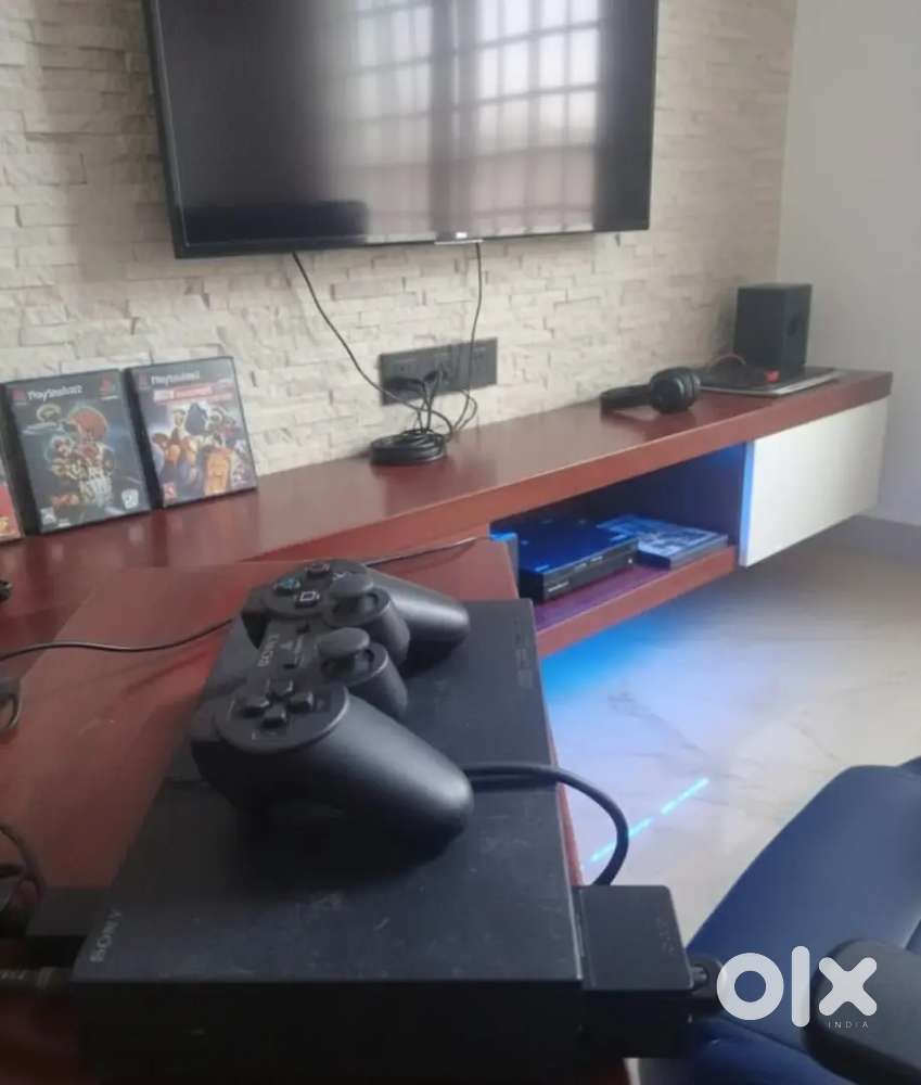 Ps2 with hard disk Games