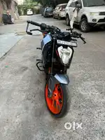 KTM Duke 200 BS 6
