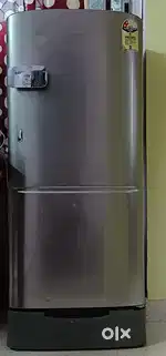 Samsung Fridge and Plastic container