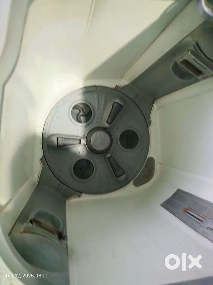 Lg semi automatic intellowash washing machine