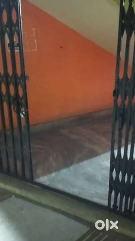 Barasat colony more prime location flat Rent