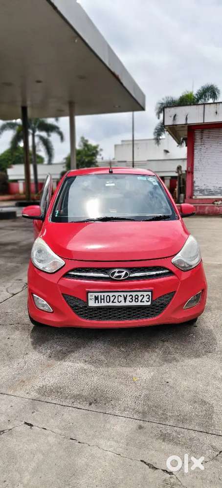 Hyundai i10  Disembar 2012 CNG & Hybrids 800000 Km Driven