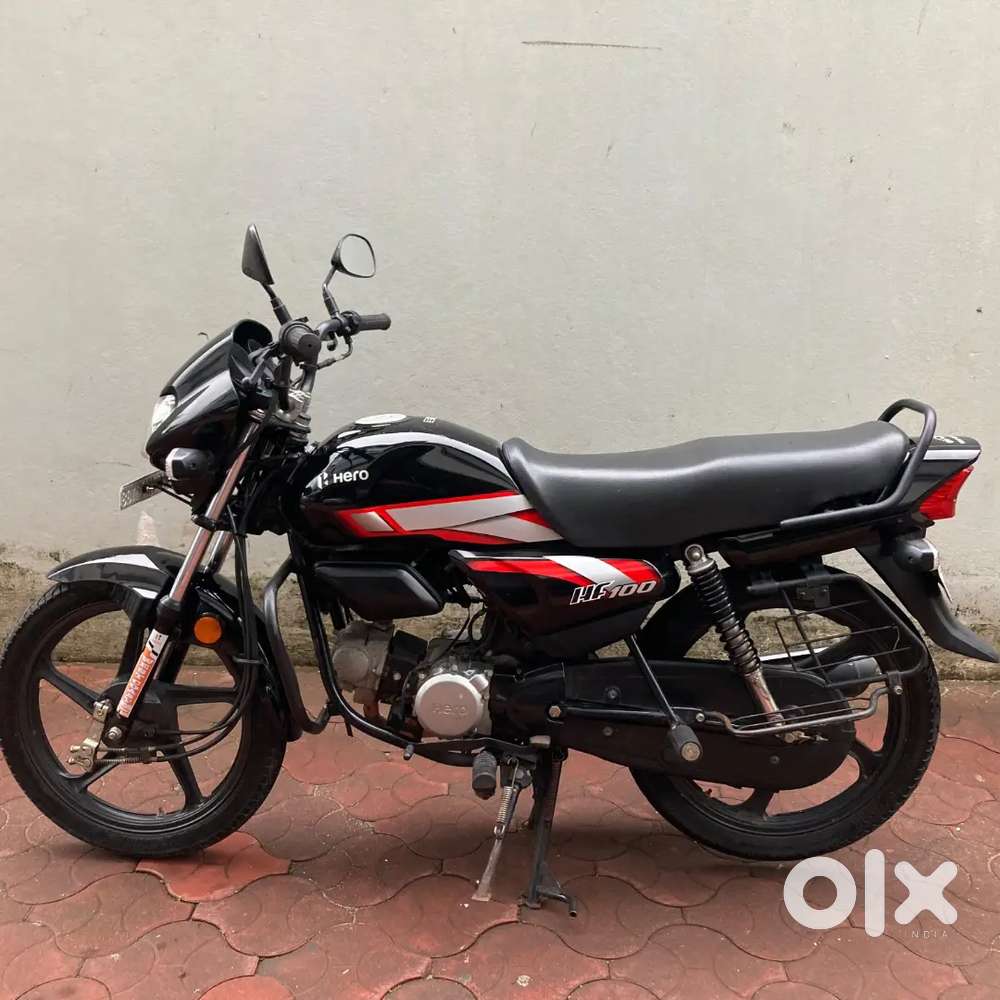 Hero HF 100 (DRK) Kick Start only 4,000 kms Running