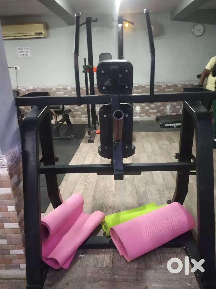 Abs cranch machine with weight