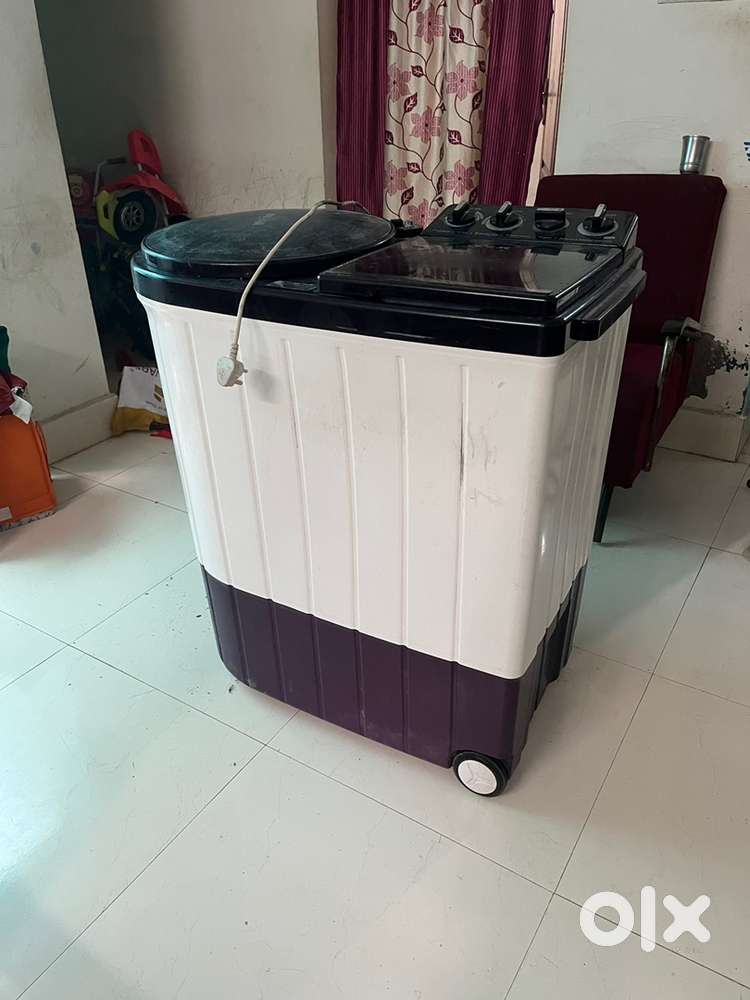 Whirlpool 8.5kg semi automatic