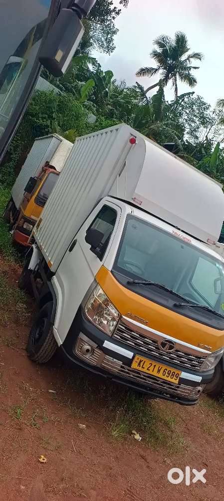 TATA INTRA V30 COVERING BODY FOR SALE