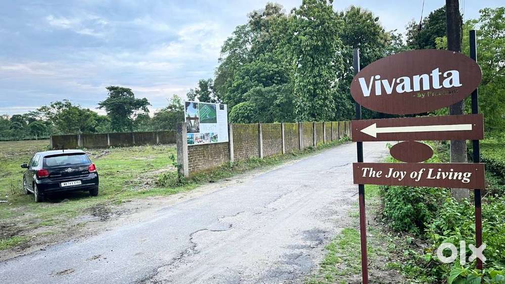 Top Location, Green Ambience – Live Better Every Day, Vivanta.