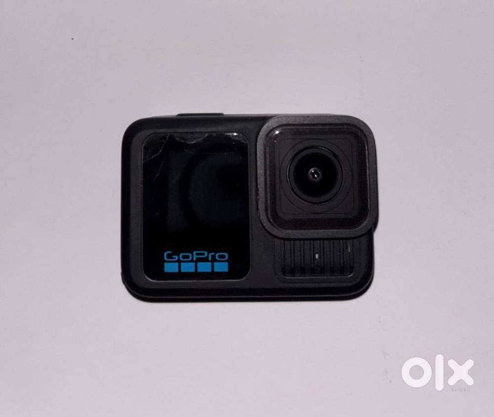 GoPro 13 Black with Extra Batteries & Mounts -Hardly Used