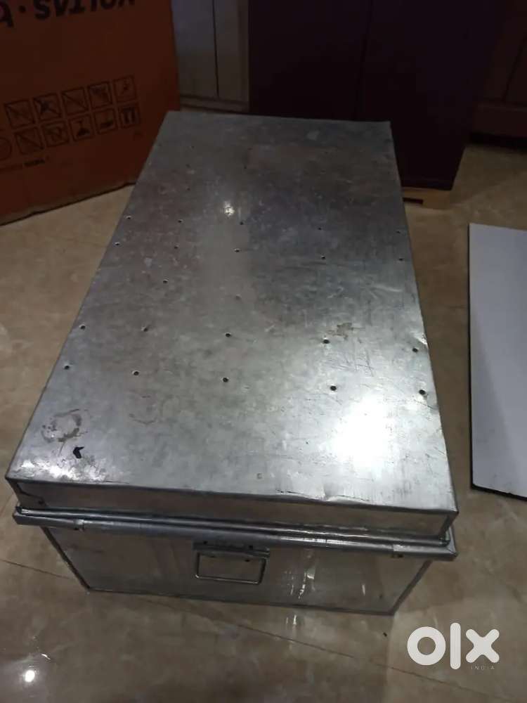Excellent condition new Metal trunk aluminium