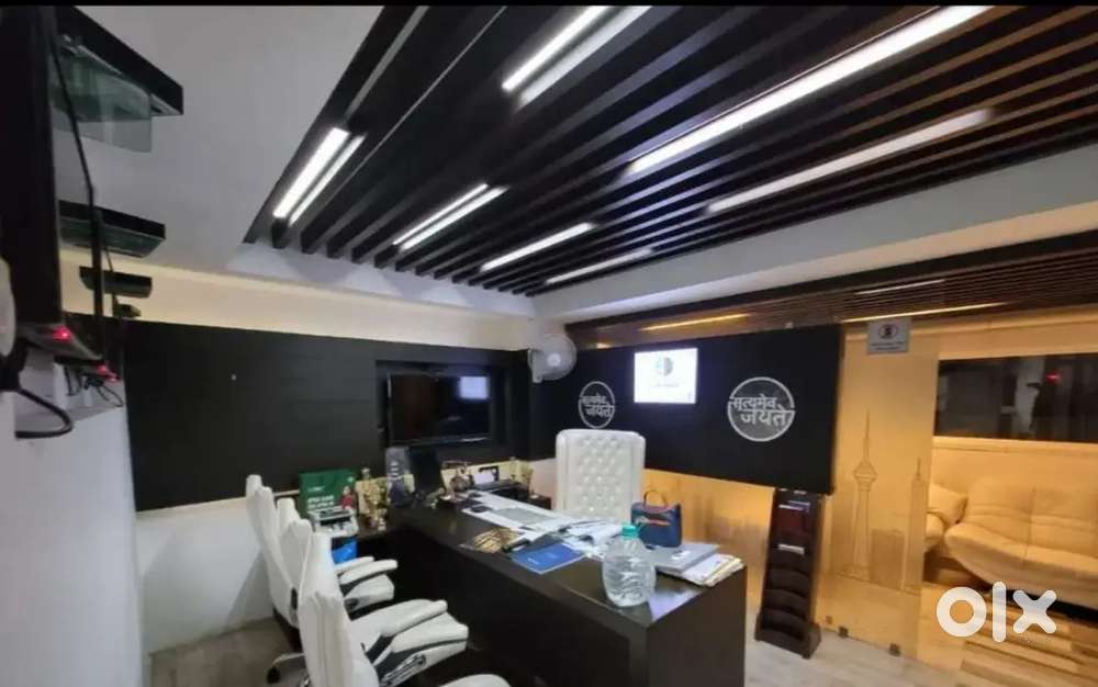 Luxurious furnished office with all amenities