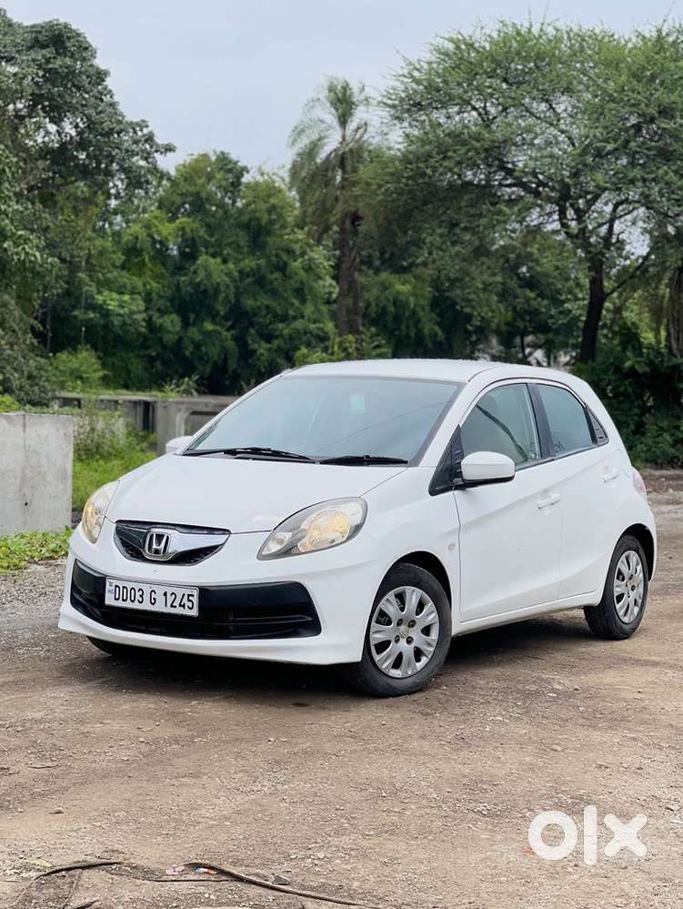Honda Brio 2012 Petrol Well Maintained